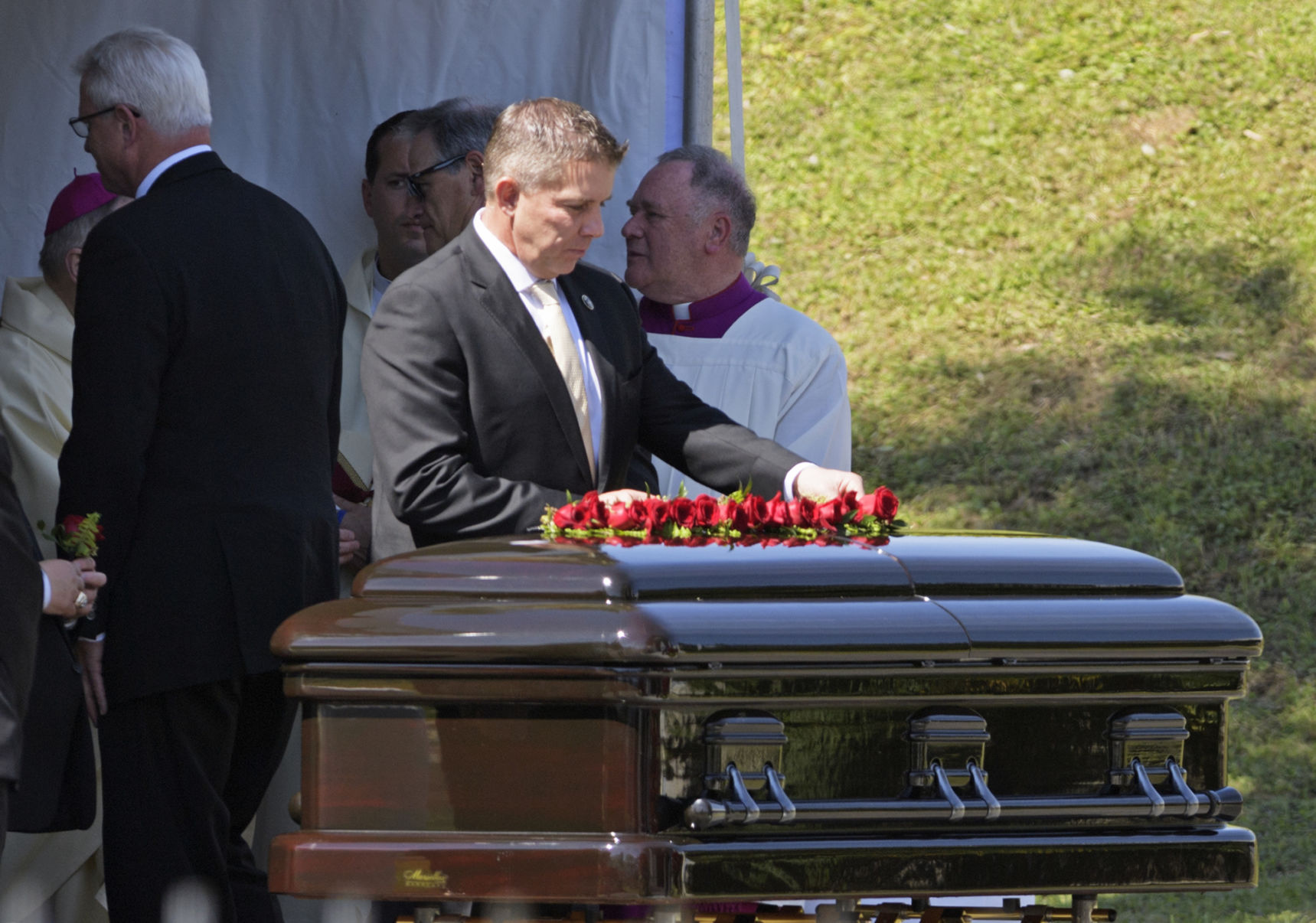 NO.bensonfuneral.032418a__.0012